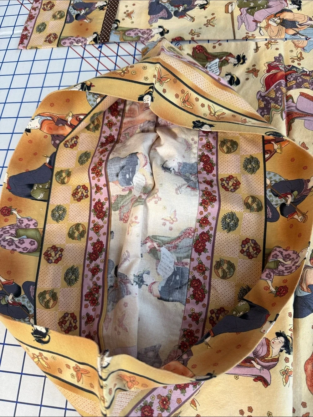 Vintage Asian Geisha Pillowcase Pair Japanese-Inspired Cotton Blend Standard